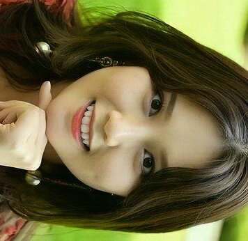 Nina, 25 ans